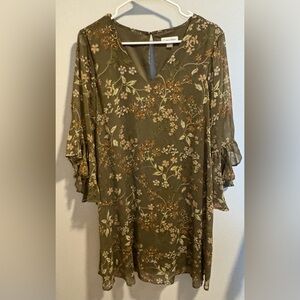 Calvin Klein Olive Floral Trapeze Dress with 3/4 Sleeves